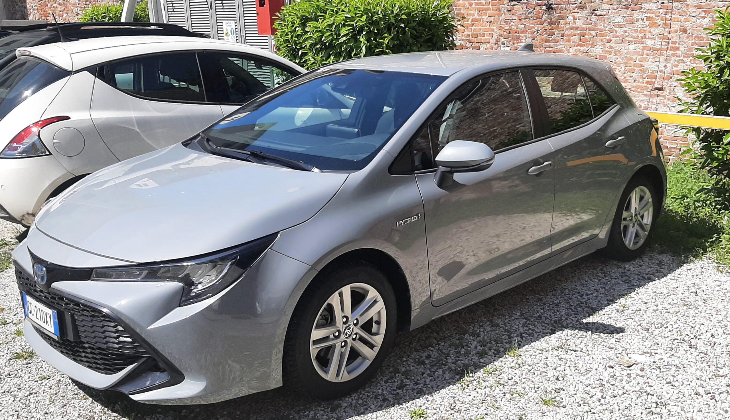 auto all'asta