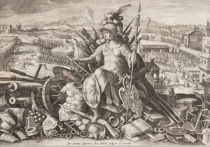disegno d'archivio a tratto raffigurante una figura di un militare seduto su un grande mucchio di armi, bandiere, libri di scienze e oggetti da lavoro. Indossa un'armatra, calzari e un elmo piumato. Sul fondo,a destra c'è una città con un mercato, sulla sinistra un campo militare.