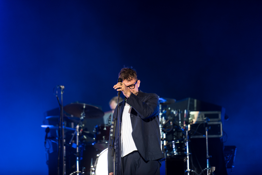 Damon Albarn cantante dei Blur sul palco di Lucca Summer Festival