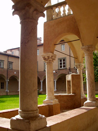 Particolare del chiostro